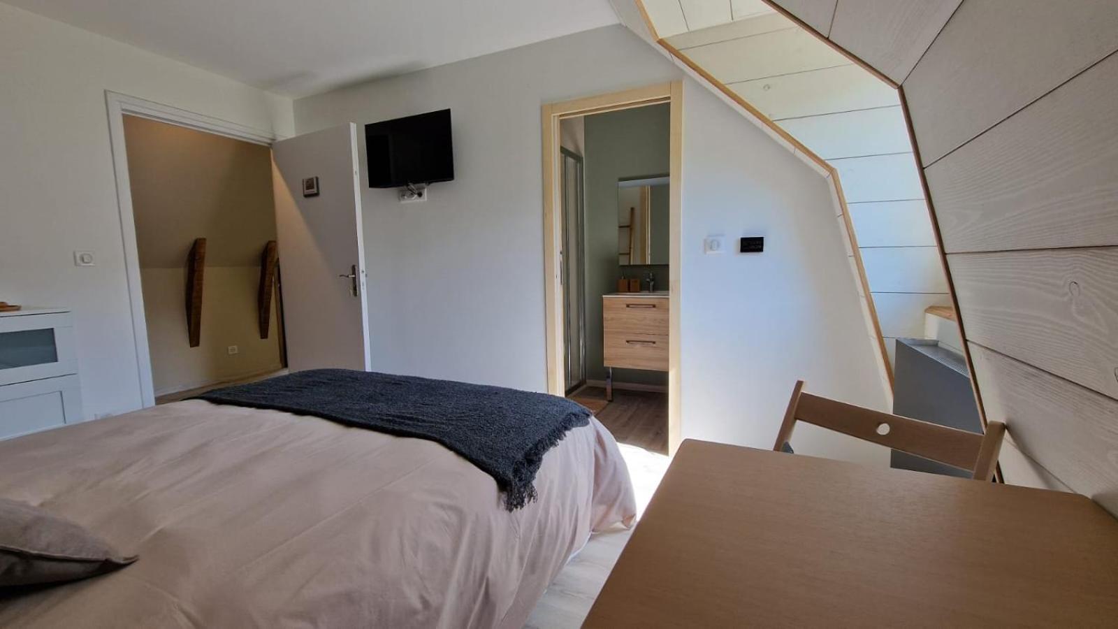 Bed and Breakfast La Lys Martagon Le Falgoux Exterior foto